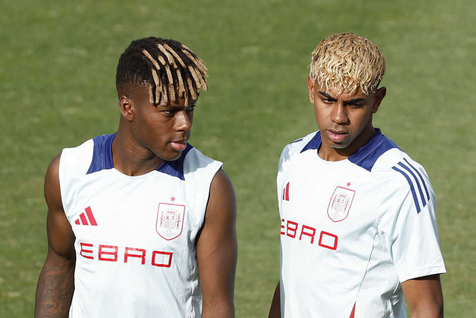 英超战报：米伦科维奇乌龙，霍尔制胜，埃弗顿3-0大胜森林