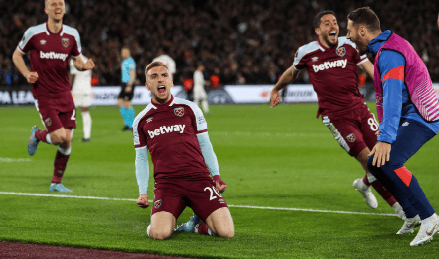 西媒：加西亚被阿拉维斯球员肘击后出现头晕，因此半场被换下