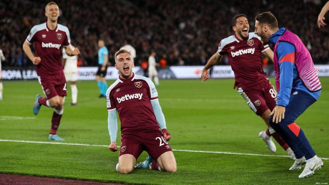 邵佳一：只有胜利才能带来最实际的信心；球员年龄不是问题