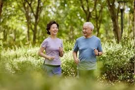 哈兰德本赛季出战20场中18场破门进32球，仅维拉、热刺对其零封